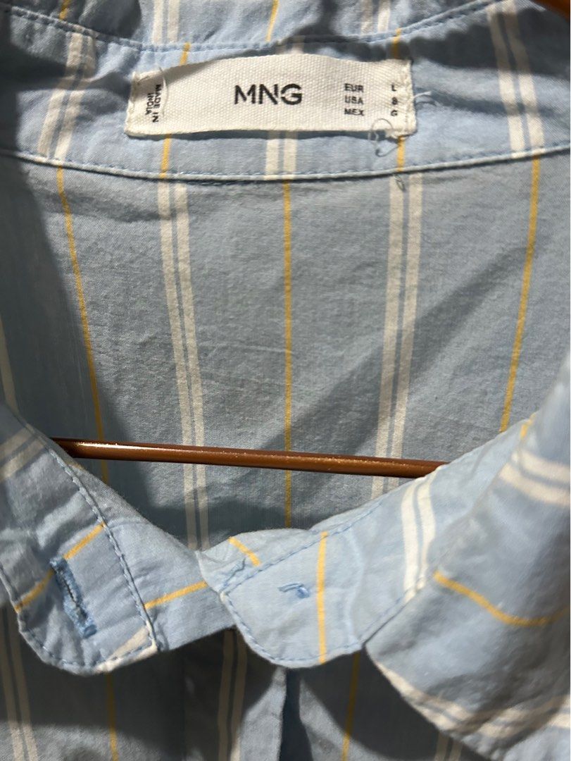 Blue Dress with pleats from Mango (Category: Dresses) located in Manila. Submitted by lennash (Listing ID 1295611466, Image 3). Description: With minimal stain at the back can be removed when washed. Can fit up to XL.