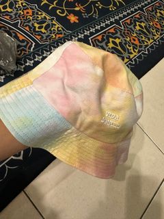 (Category: ) located in . Submitted by ordinaryco (Listing ID 1295601374, Image 1). Description: .