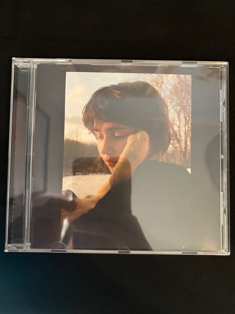 Clairo- Sling CD, 興趣及遊戲, 音樂、樂器 & 配件, 音樂與媒體 - CD 及 DVD - Carousell