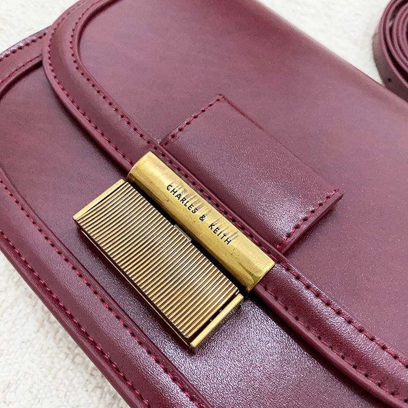 CNK charles and keith BBurgundy Shoulder bag Charlot Bag crossbody bag 80781400