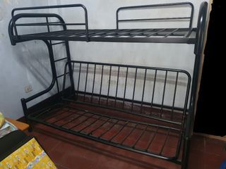Double-deck/Bunk-bed frame