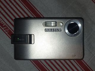 EXTREMELY RARE Samsung I7 Camera/Digital Camera (Working w issue) W SAMPLE PICS!