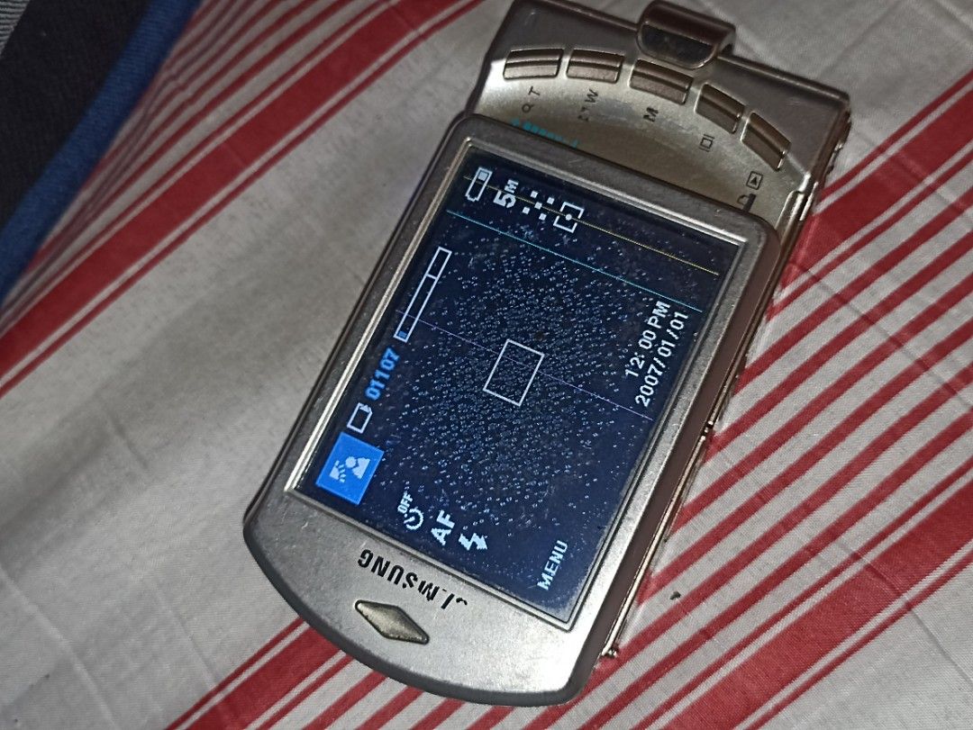 EXTREMELY RARE Samsung I7 Camera/Digital Camera (Working w issue) W SAMPLE PICS! (Category: Cameras) located in Cavite. Submitted by yanni_ci (Listing ID 1295560293, Image 3). Description: Samsung digimax i7 -Only need repair sa screen (bec its a touch screen and hindi nagagamit yung ibang function, mp3 and Pmp bec it needs touch nga) -Camera working! can capture photos clearly and send an output vintage vibe -flash working, zoom in and out worki
