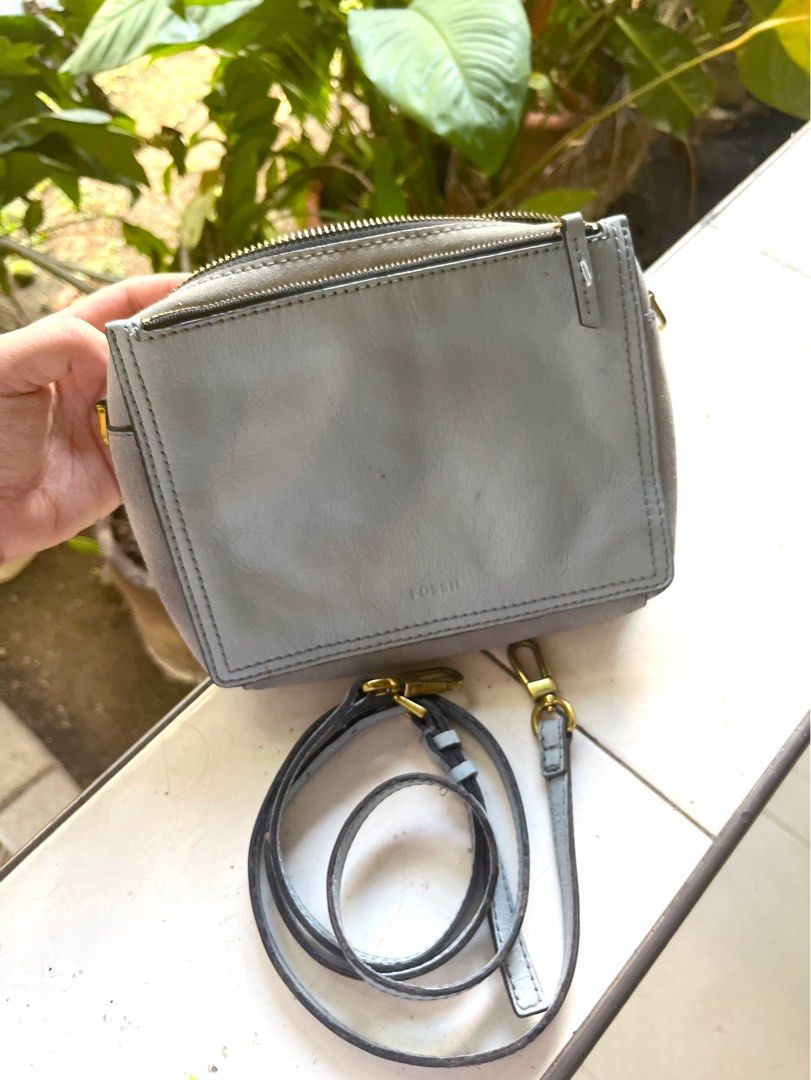 Fossil Camera Bag Women s Fashion Bags Wallets Cross body Bags on Carousell