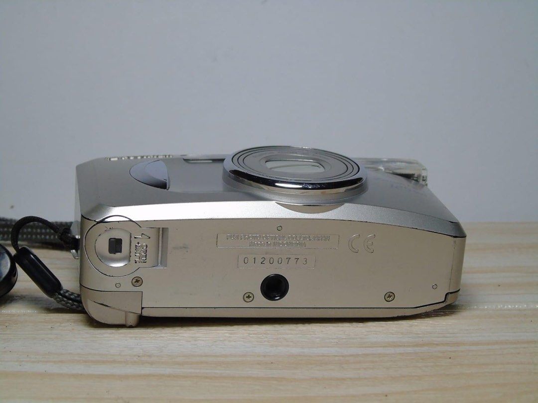 Fujifilm Zoom Date 125sr Film Camera, Photography, Cameras