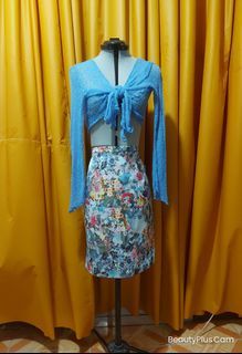 H&M pencil  cut floral skirt