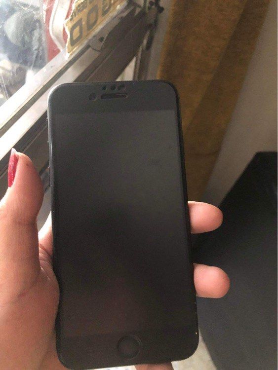 Iphone se 2022 128gb (Category: iPhone SE Series) located in Manila. Submitted by harmonyriv14589 (Listing ID 1295651183, Image 2). Description: FOR SWAP OR SALE preferred swap Iphone se (2022) 3rd gen with free phone case 128gb may original box pa 74% battery health With true tone and fingerprint Same bionic chip ng iphone 14 super smooth sa games (genshin/ML/CODM) NO ISSUE!! .