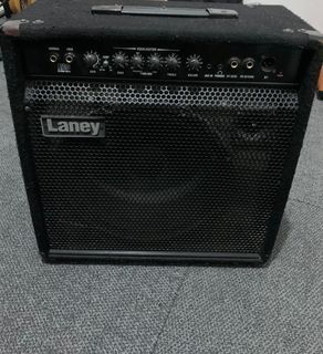 Laney rb3 120watts bass amp