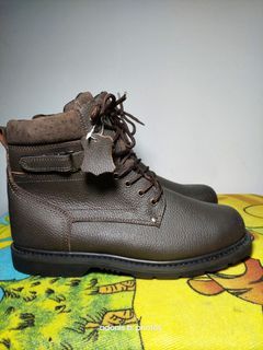 MEISONS SAFETY SHOES STEEL TOE SIZE 13 men.