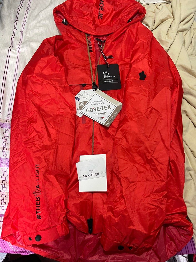 Moncler jacket goretex