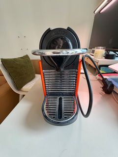 （分類：）位於 。 由 opticalthunder 提交（商品編號 1295547260，圖片 1）。簡介： 。