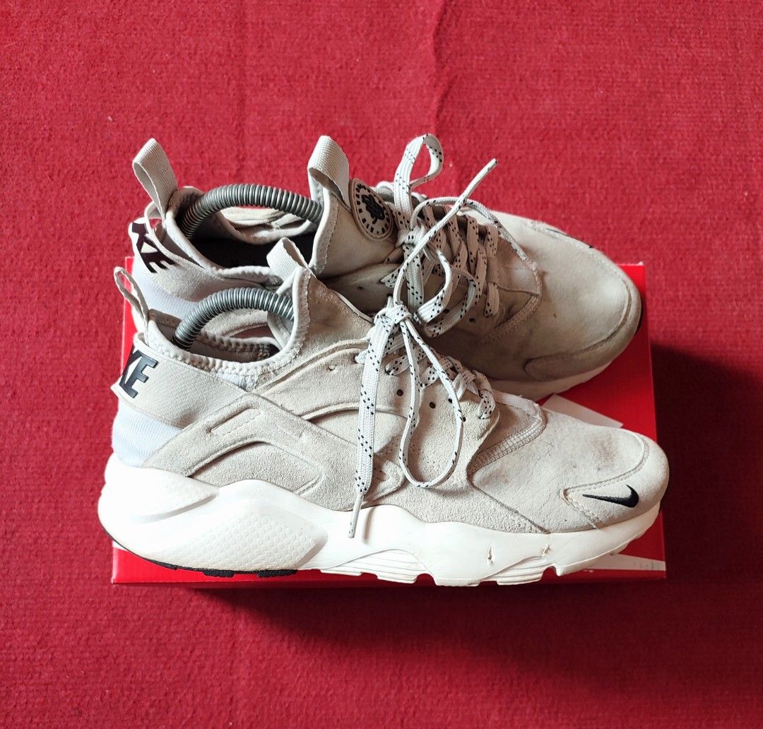 Nike Air Huarache Ultra Suede Fesyen Pria Sepatu Sneakers di Carousell