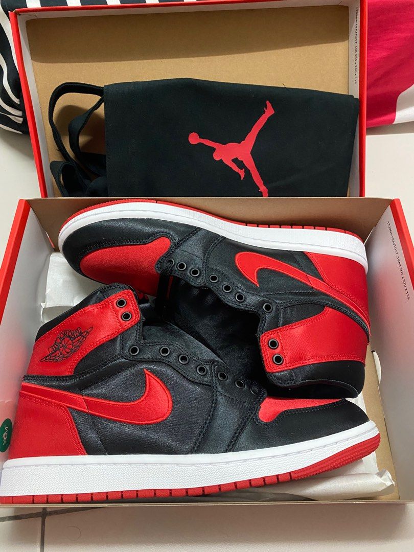 Nike Aj1 Bred Satin WMNS