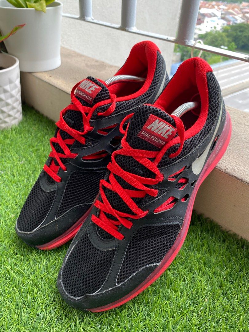Nike Dual Fusion Lite Men s Fashion Footwear Sneakers on Carousell