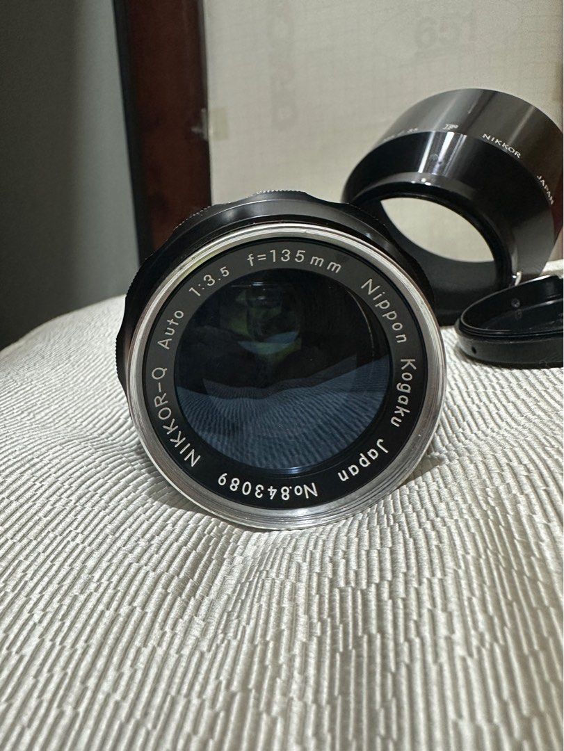 Used Nikon Nikkor-Q Nippon Kogaku Auto 135mm f/2.8 Non-Ai Lens - Green