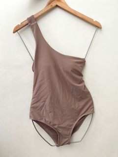 (Category: ) located in . Submitted by refinedstyle.ph (Listing ID 1295598850, Image 1). Description: .
