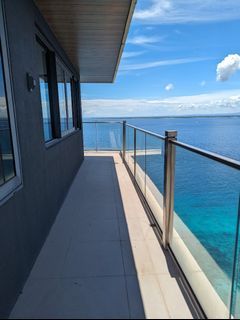 ocean View 1 Bedroom corner unit at The Reef Mactan for Sale