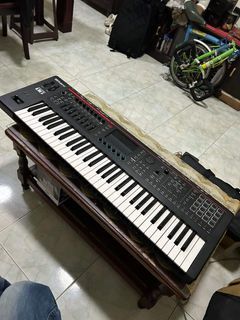 ROLAND Fantom 06 Piano Keyboard 61 Keys