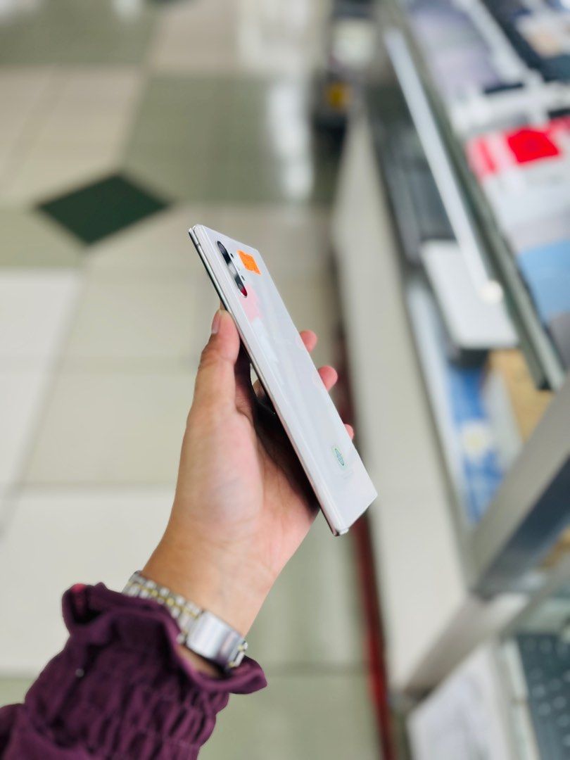 Samsung Note 10 Plus 12/256gb Openline (Category: Samsung) located in San Juan City. Submitted by aynaagadgets (Listing ID 1295688940, Image 2). Description: FOR SALE | TRADE / SWAP PASS SA MGA SCAMMERS / THIRD PARTY (RFS: Buy and Sell) ‼️FOR PROOF OF TRANSACTION AND YOUR PEACE OF MIND‼️ 📍FB Page: “Aynaa Gadgets” 📍Tiktok: “Aynaagadgetsshop” SAMSUNG NOTE 10 PLUS OPENLINE 🏷️₱13,500 (Hindi makinis, may mga small dent sa gilid2) ❗️DETAILS❗ •12/256