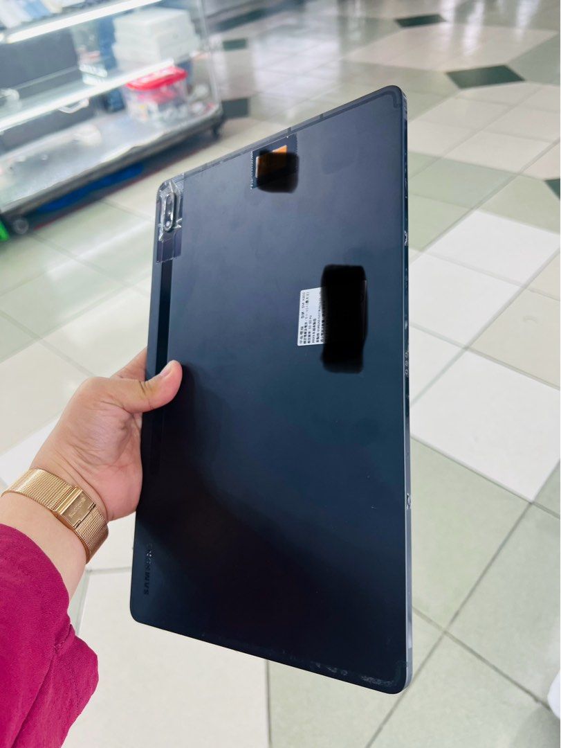Samsung Tab S8 Plus 128gb Wifi (Category: Android) located in San Juan City. Submitted by javedsgadgetshop (Listing ID 1295533760, Image 2). Description: OPEN FOR INSTALLMENT VIA CREDIT CARD/GGIVES & SWAP/TRADE-IN! WE BUY AND SELL ( ANYKINDS OF UNIT BINIBILI PO NAMIN)! PTPA : Padelete po f bawal Read ❗️Onhand ‼️ Samsung Tab S8+ •128gb •NTC Variant •Good batt health •Wifi available •95% Smoothness •No hidden issue | No Repaired •100% Authentic | N