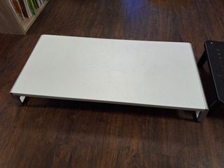 Shelf for the notebook440428487005982720