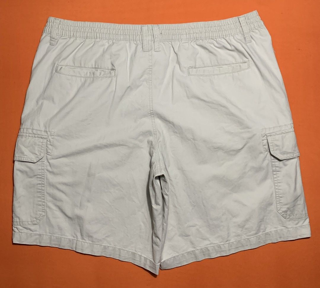 Size 40 42 Basic Editions Men s Oversize Cargo Shorts Preloved BS1206NOS Men s Fashion Bottoms Shorts on Carousell