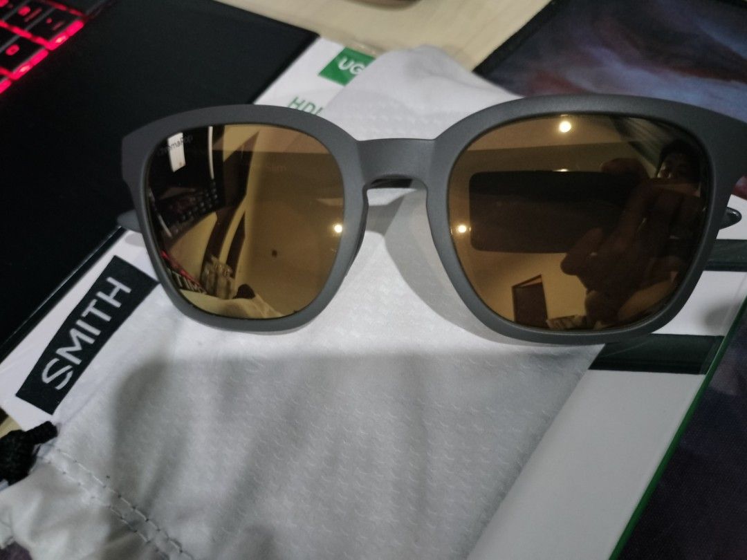 Smith founder glasses outlet