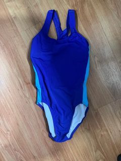 Speedo one-piece swimsuit [never worn]