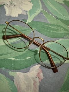(Category: ) located in . Submitted by uniqloizfashion (Listing ID 1295645212, Image 1). Description: .