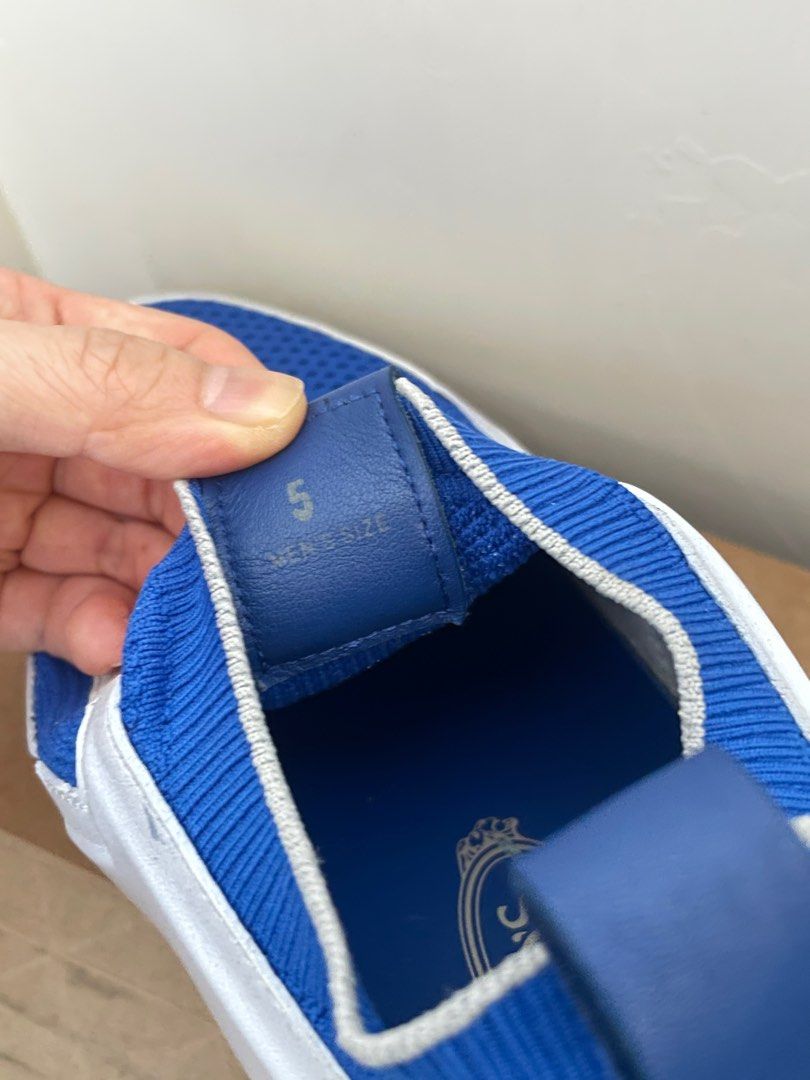 TODS No_Code （分類：便服鞋）位於 Hong Kong。 由 htiplexi 提交（商品編號 1295579726，圖片 2）。簡介： Wore once only, no shoes box, shoes conditional is very new. Man Size 5。