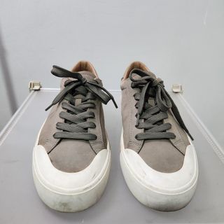 Tod's Toe Cap Leather Sneakers