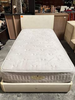 Twin size bed frame and matress 45”x78”