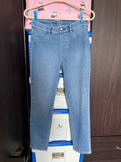 (Category: ) located in . Submitted by mailay (Listing ID 1295538754, Image 1). Description: .