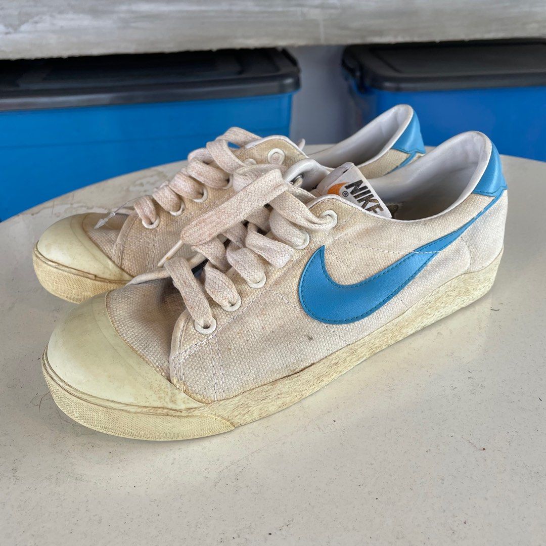 Vintage 80's nike shoes on sale