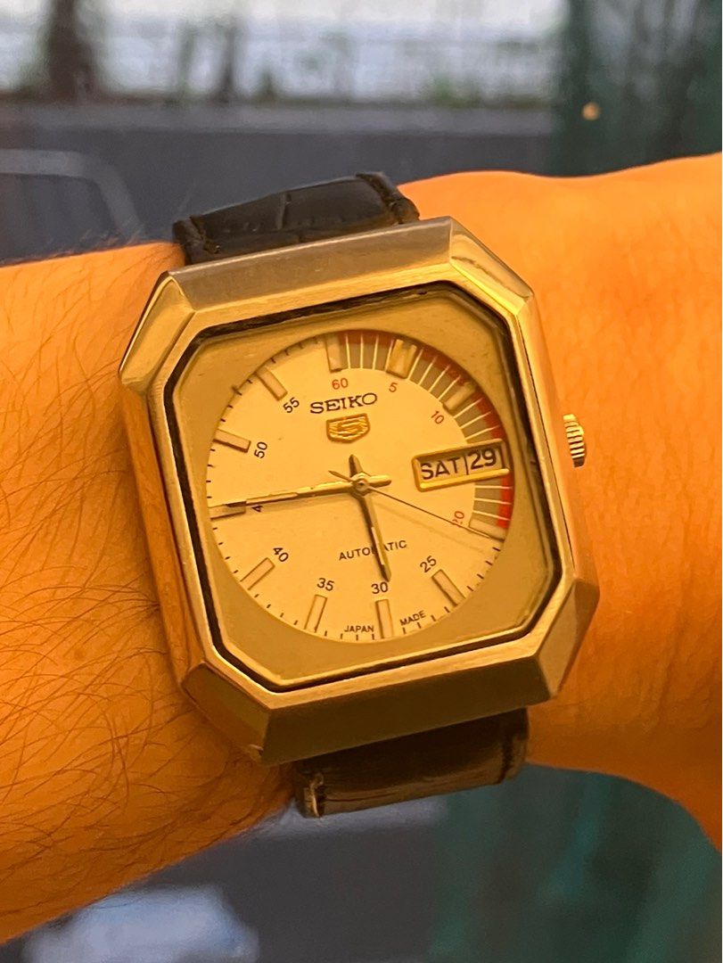Vintage seiko 5 automatic watch top