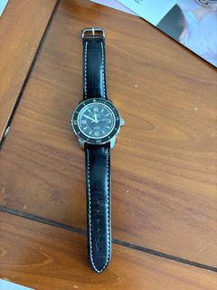 (Category: ) located in . Submitted by classicrocker (Listing ID 1295540364, Image 1). Description: .
