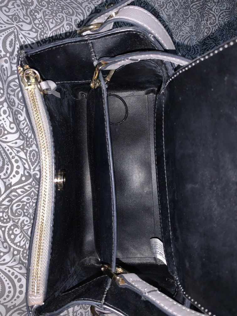 Zara sling (Category: Shoulder Bags) located in Quezon City. Submitted by carousel1675 (Listing ID 1295627705, Image 3). Description: Can pass as new sling bag grey color Payment upon gcash or bpi payment I cam ship via LBC or you can book your courier! .
