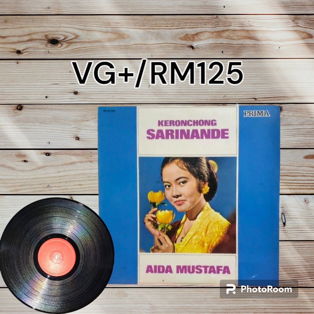 Aida Mustafa Keronchong Sarinande LP