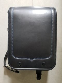 （分類：）位於 。 由 waimanho2004 提交（商品編號 1290836194，圖片 1）。簡介： 。