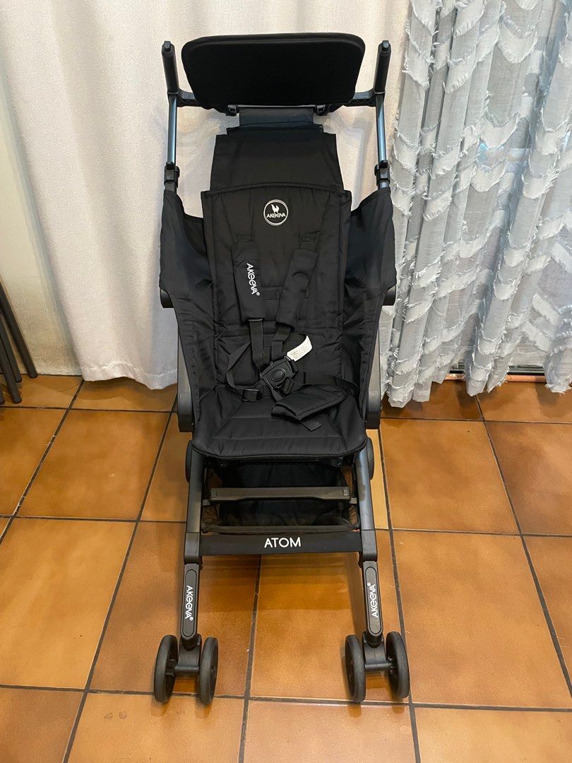 Akeeva atom hot sale stroller review