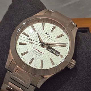 （分類：）位於 。 由 classic_watch 提交（商品編號 1290905619，圖片 1）。簡介： 。