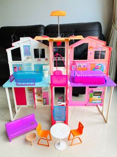 Used barbie dream house with elevator sales