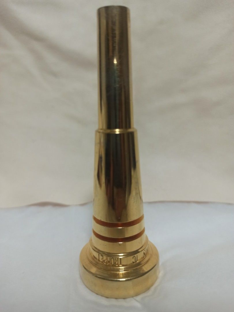 Best brass trumpet mouthpiece 1C, Hobbies & Toys, Music & Media, Music  Accessories on Carousell