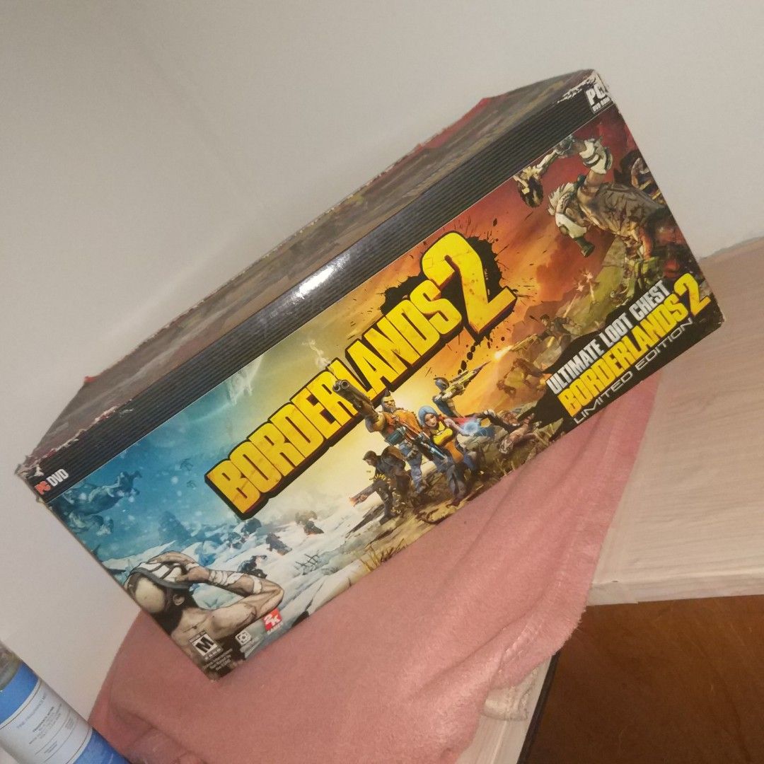 Borderlands 2 Ultimate Loot Chest Limited Edition (Category: PlayStation) located in Bulacan. Submitted by chiruth (Listing ID 1290863639, Image 1). Description: box has scratches but everything inside is in good / pristine condition Free Shipping (lalamove car).