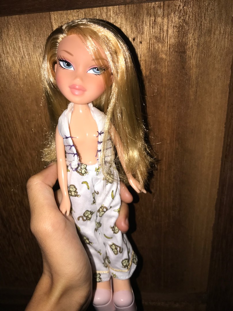 Bratz cloe 2024 makeup