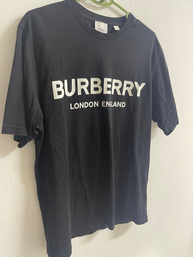 Burberry London England Logo Print Tee Black Men s Fashion Tops