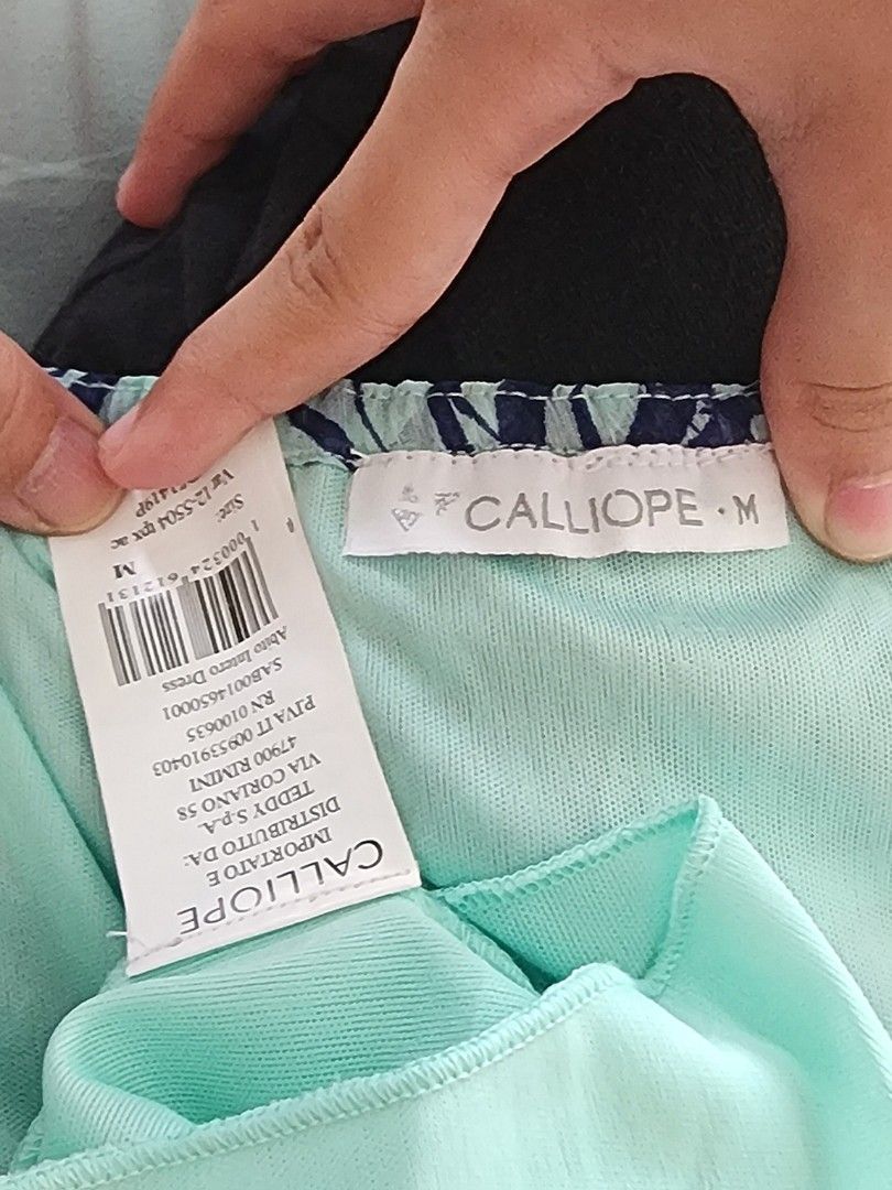 CALLIOPE tube dress (Category: Dresses) located in Muntinlupa City. Submitted by accsc16 (Listing ID 1290871593, Image 3). Description: CALLIOPE tube dress never used no stain, bad smell or tears.