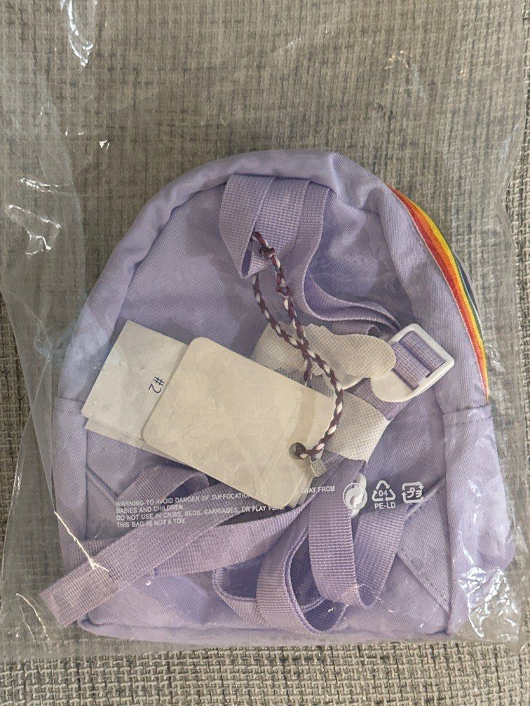 CILOCALA BACKPACK （分類：背囊）位於 Hong Kong。 由 ldj76 提交（商品編號 1290957738，圖片 3）。簡介： Brand new bagback - Never used Cilocala Lavender https://cilocala.com.hk/products/niji-tape-backpack-xs?variant=39931138572385。