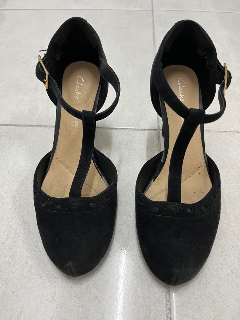 Dalia leah clarks online