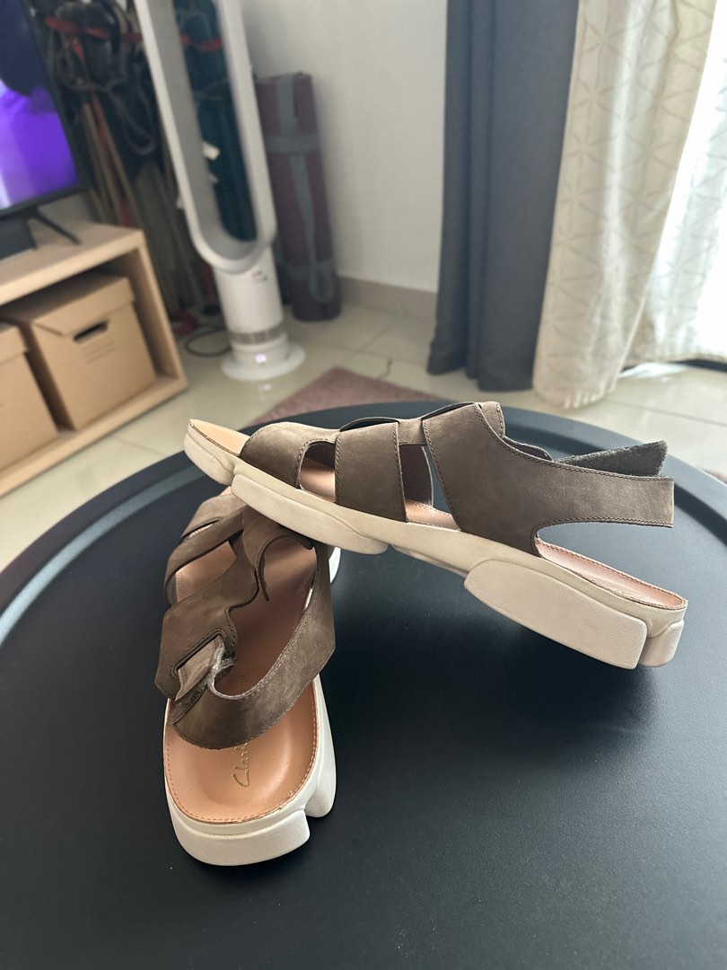 Clarks alderlake sun sandals top